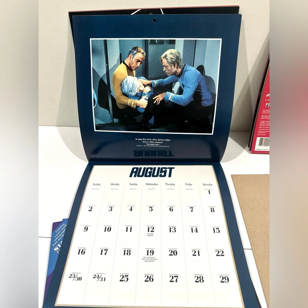 Lot of 5 Vintage Star Trek Original 90s Series Calendars- 90, 92, 93, 94, 98